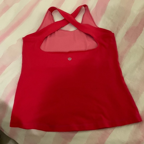 Pink Lululemon top - Picture 4 of 4